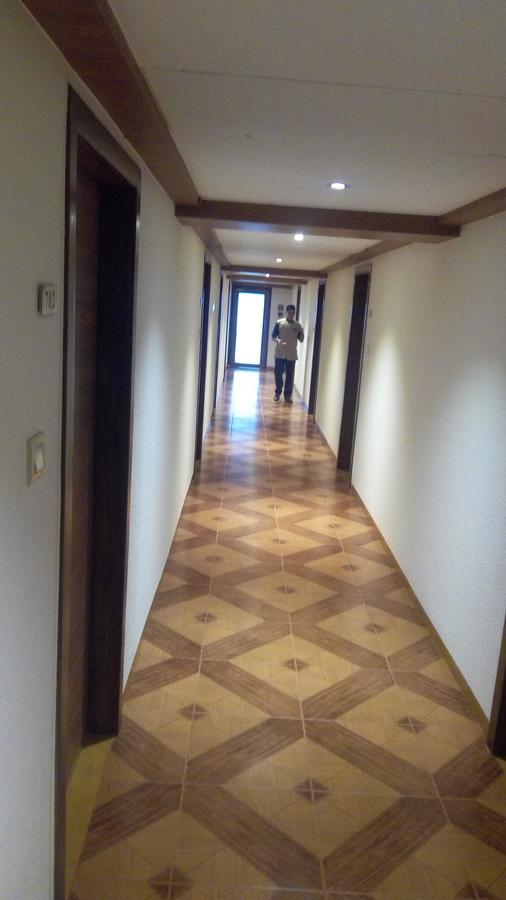 The Royal Orchid Hotel, Chembur มุมไบ ภายนอก รูปภาพ